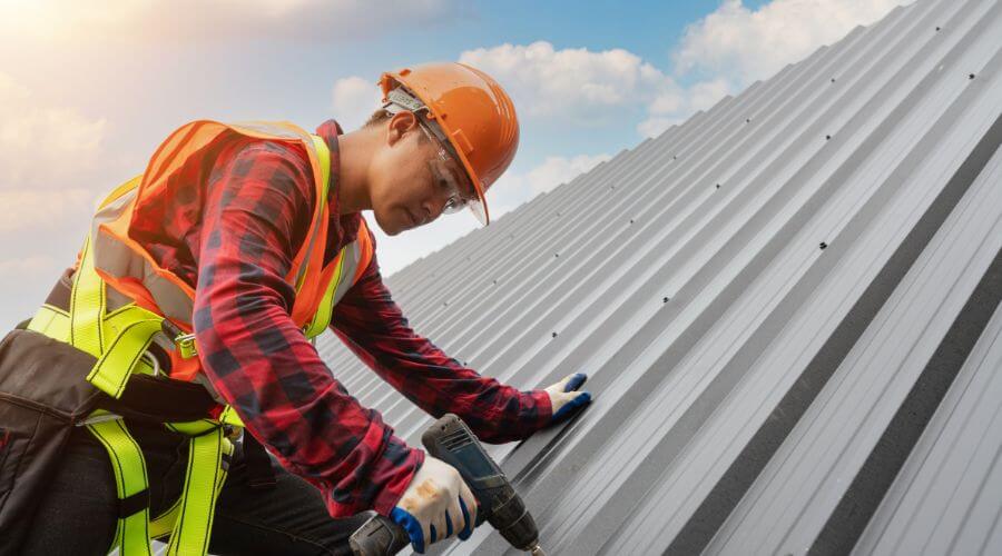 GAF certified roofer in Centuria, WI